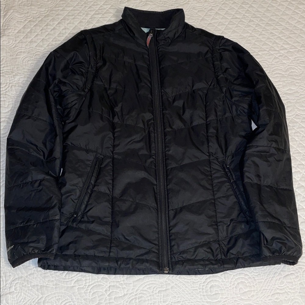 Brookstone Women's 2-in-1 Packable Jacket. PrimaLoft Insulation. Large. Black.